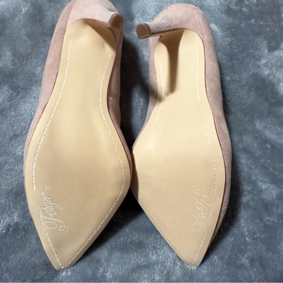 Fergie Women's Acapella Pump in Rosy Pink - Picture 6 of 12